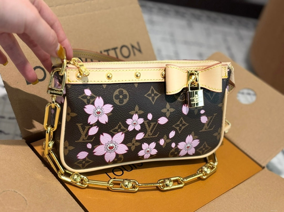 LV x TM pochette monogram Murakami