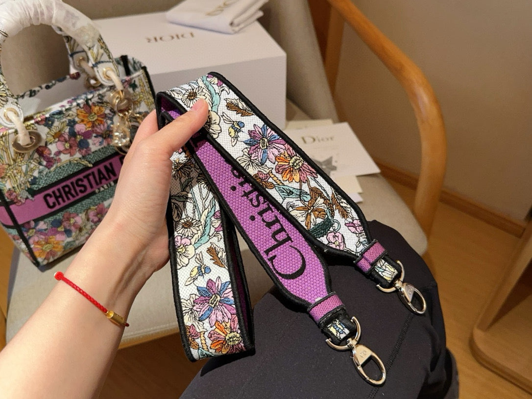 Dior D-lite medium flower bag