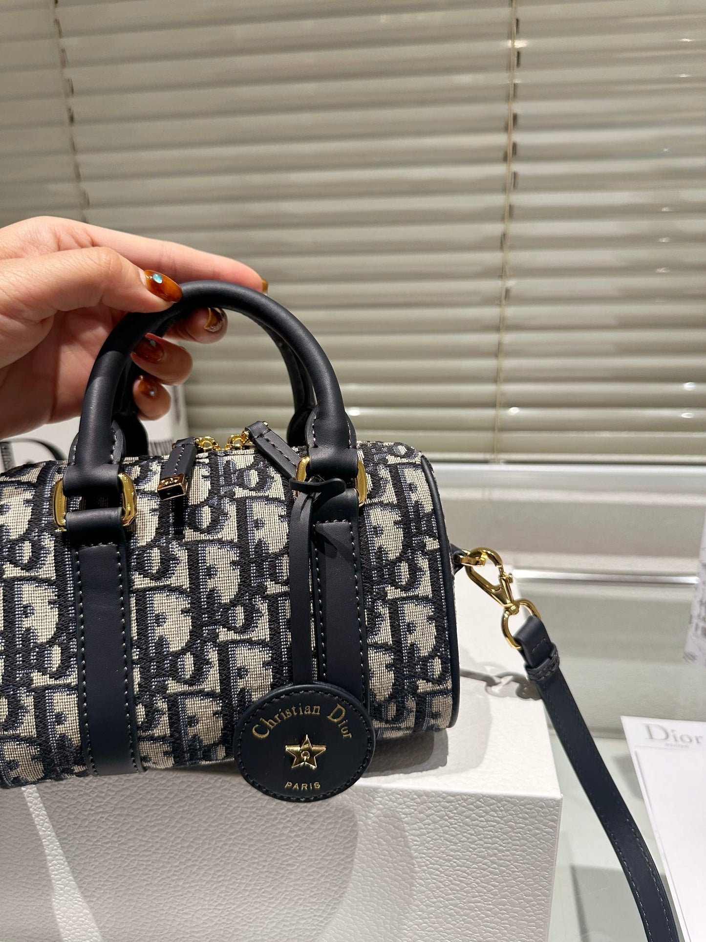 Dior Groove 17
Jacquard Dior Oblique blu