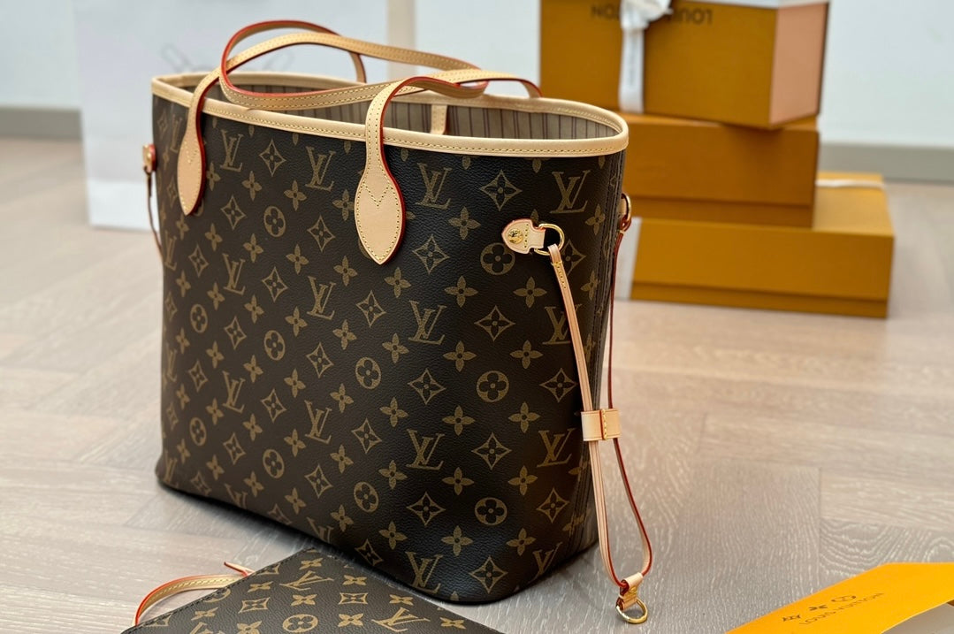 LV neverfull monogram bag