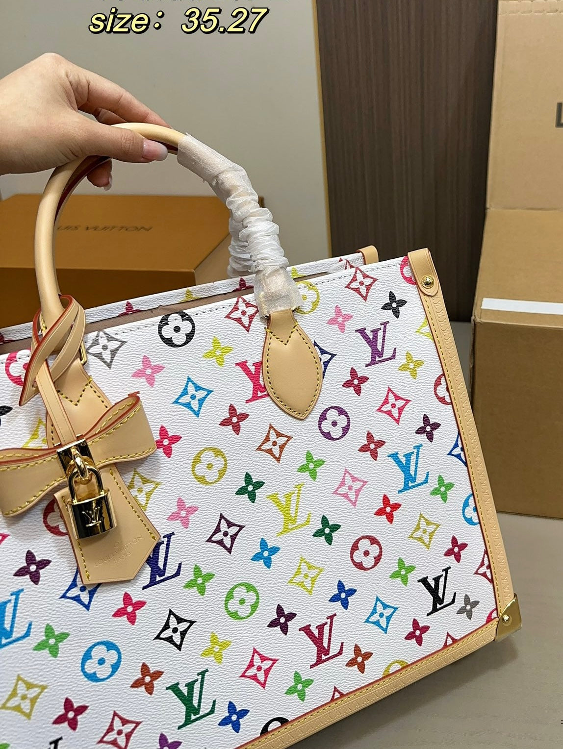 LV x TM Borsa OnTheGo MM Autres Toiles Monogram