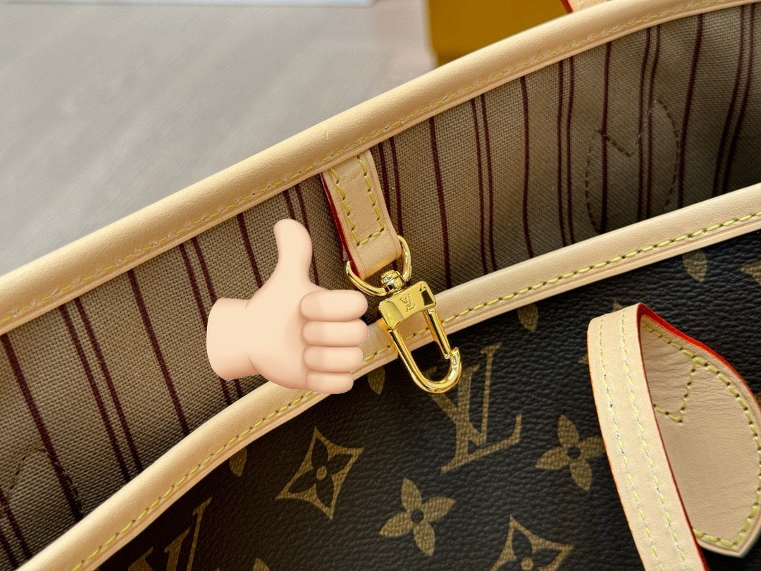 LV neverfull monogram bag