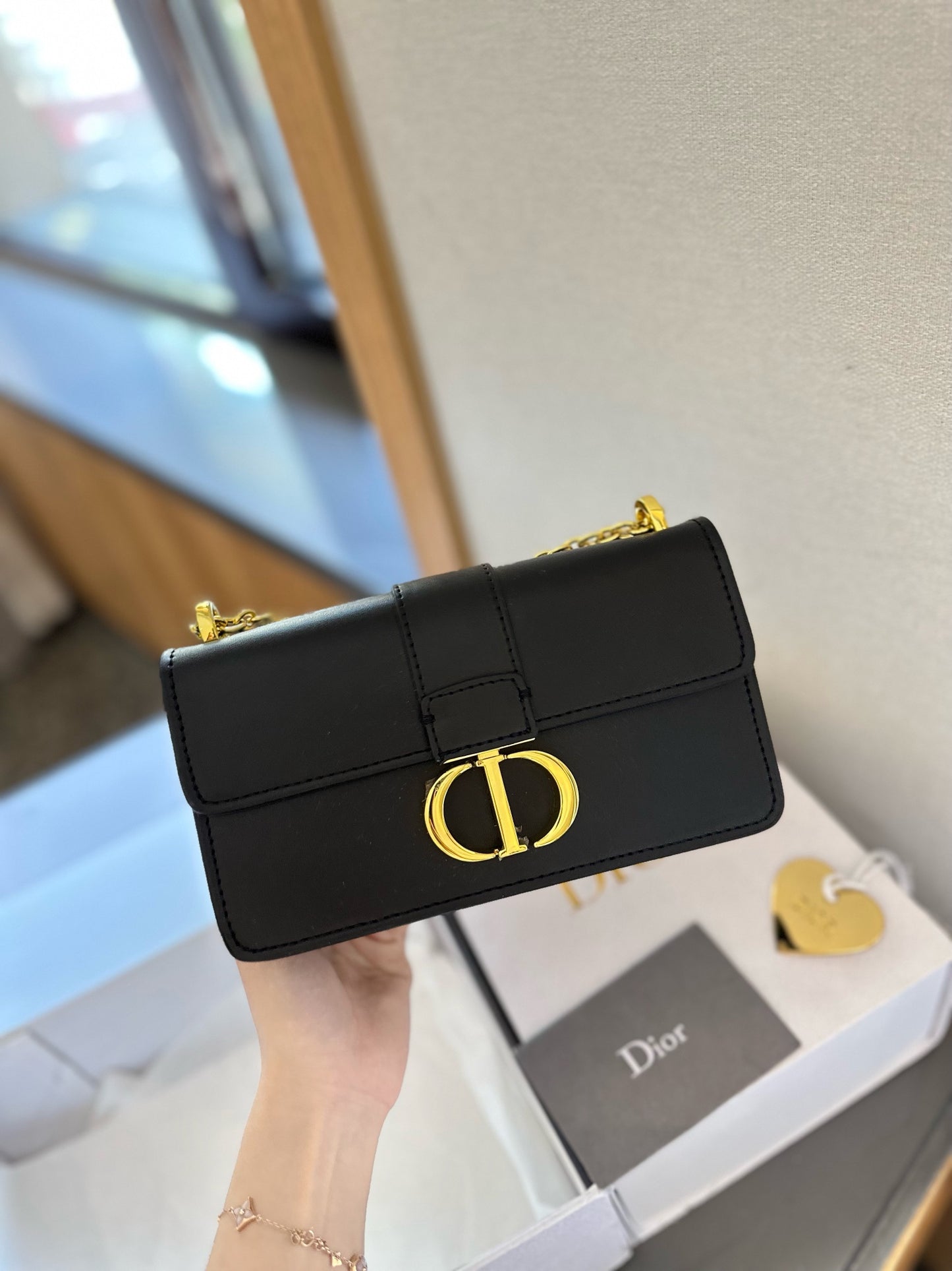 Montaigne small chain bag