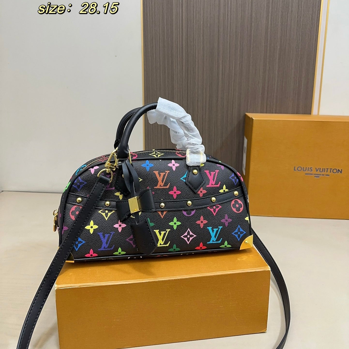 LV x TM Borsa East West