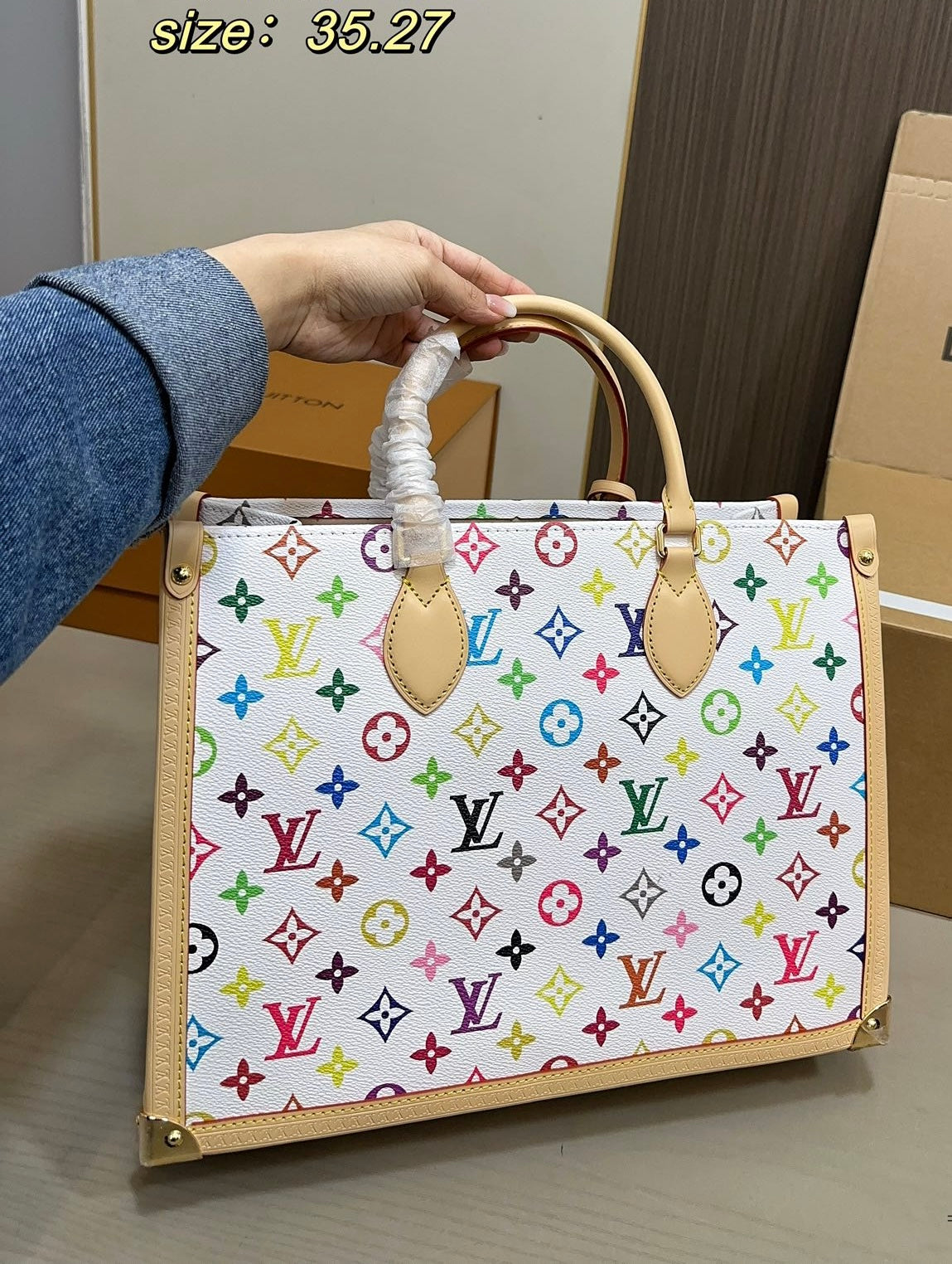 LV x TM Borsa OnTheGo MM Autres Toiles Monogram