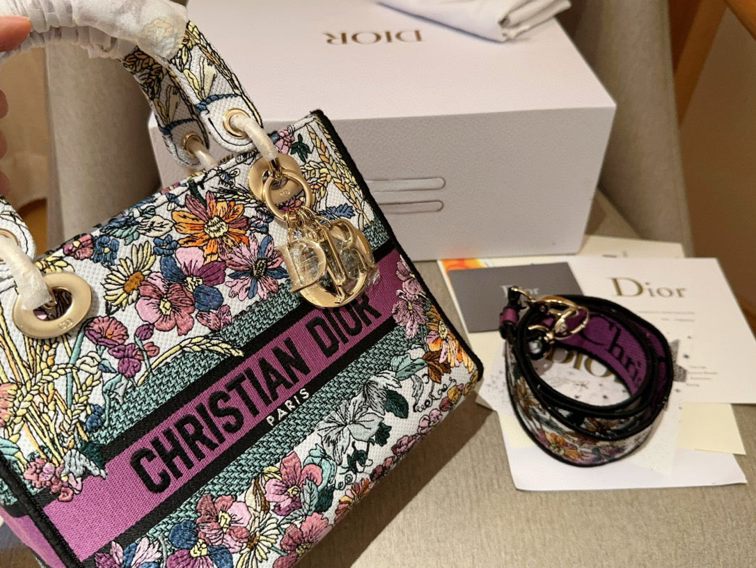 Dior D-lite medium flower bag