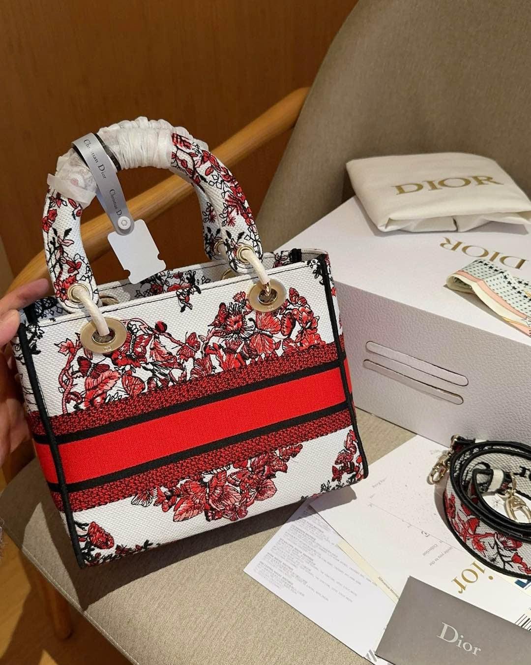Dior D-lite medium heart bag