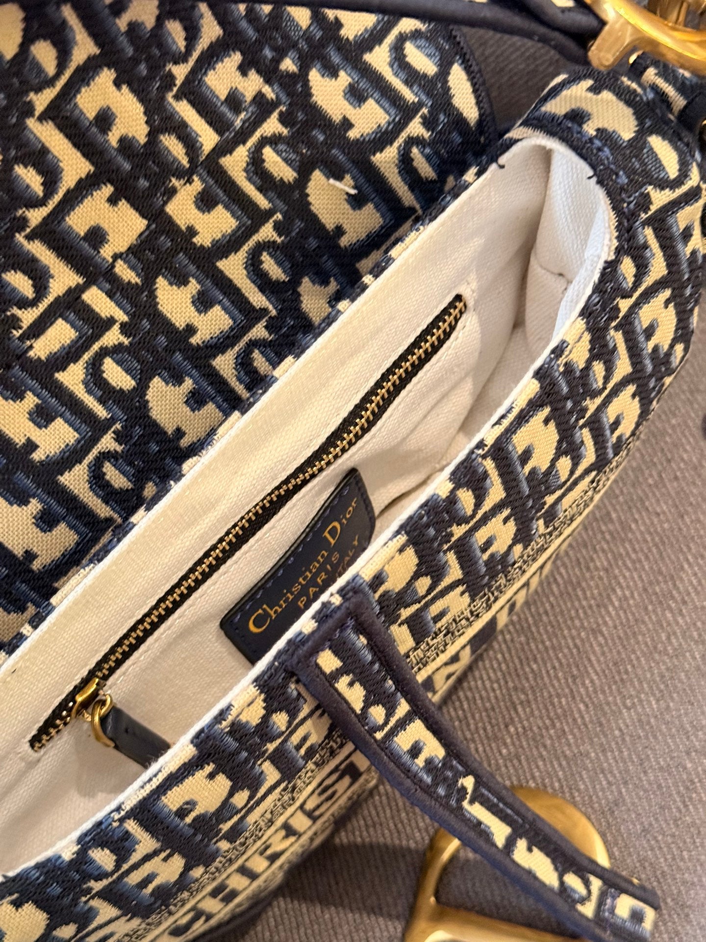 Dior saddle bag