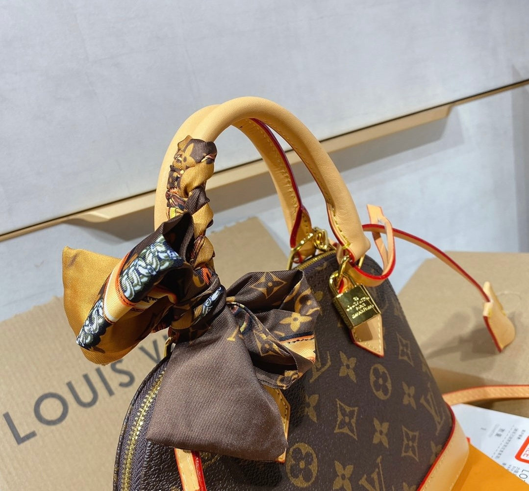 Alma LV monogram bag 