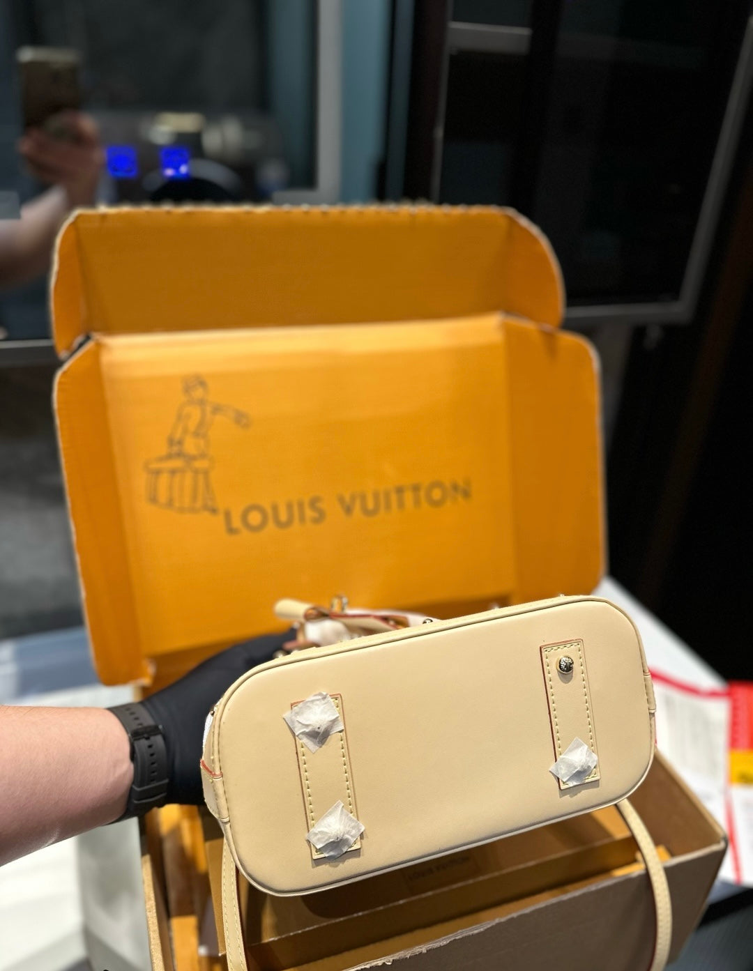 LV x TM alma monogram