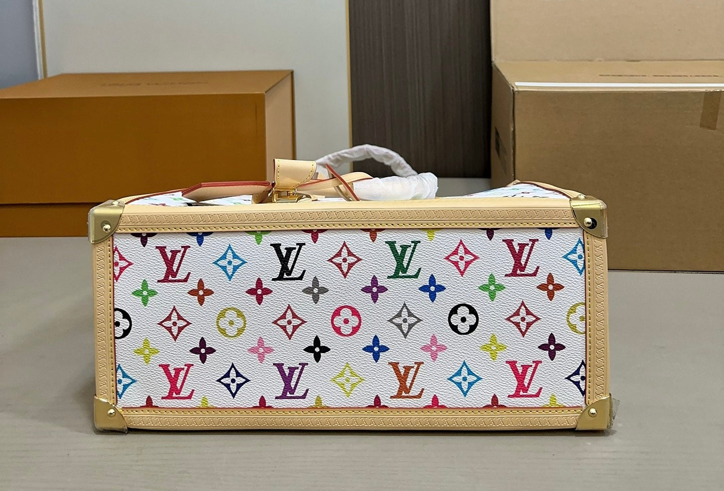 LV x TM Borsa OnTheGo MM Autres Toiles Monogram