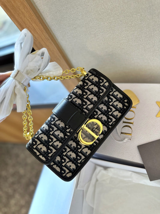 Montaigne small chain bag